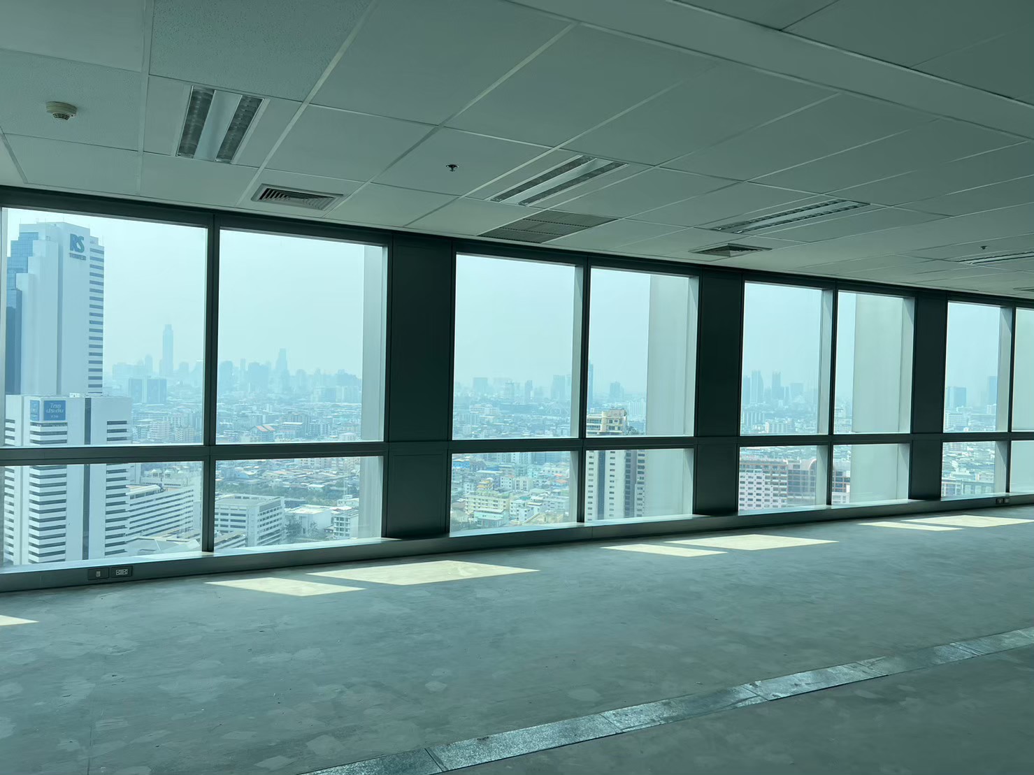 LINE_ALBUM_อาคารสำนักงาน_250204_52