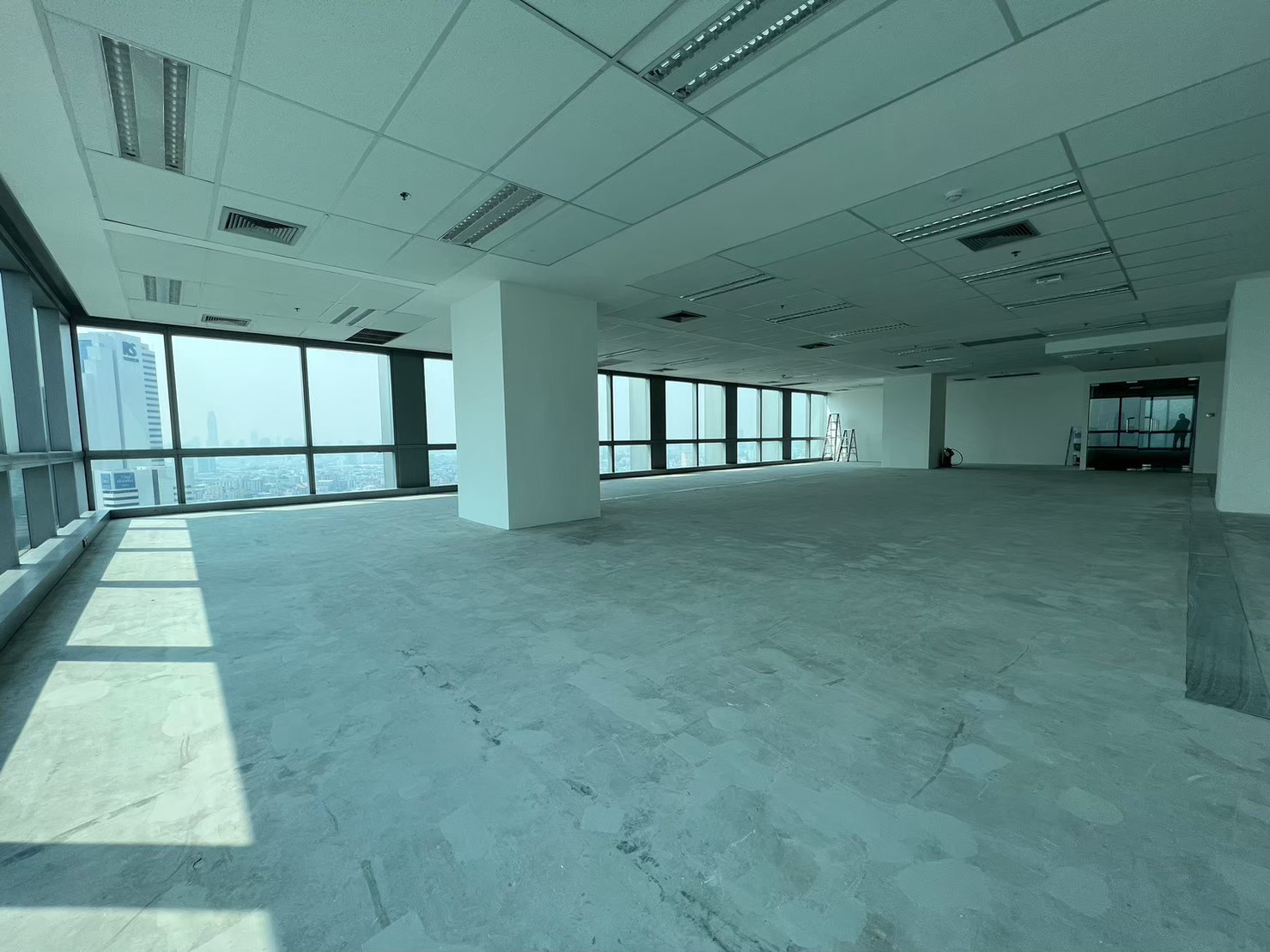 LINE_ALBUM_อาคารสำนักงาน_250204_58